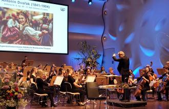 Das Jugendsinfonieorchester der Städtischen Musikschule Johann Sebastian Bach.