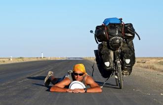 Fast ohne Verkehr in Uzbekistan, Foto: Thomas Meixner , Lizenz: Thomas Meixner