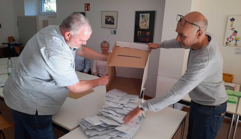 Die 133 Wahllokale für die Europa- und Kommunalwahl in der Landeshauptstadt Potsdam sind geschlossen und die Auszählung beginnt.