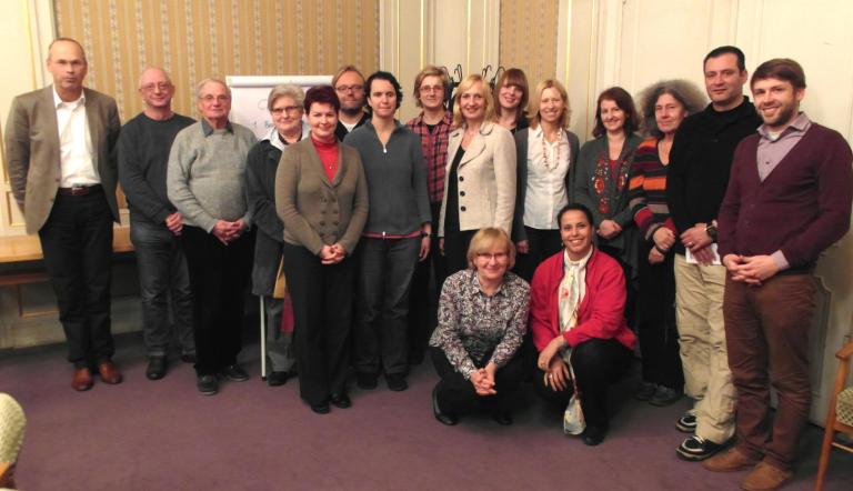 Die Mitglieder des Inkluionsgremiums beim ersten Treffen im Dezember 2013