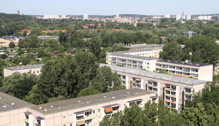 Blick über den Schlaatz zur Potsdamer Innenstadt