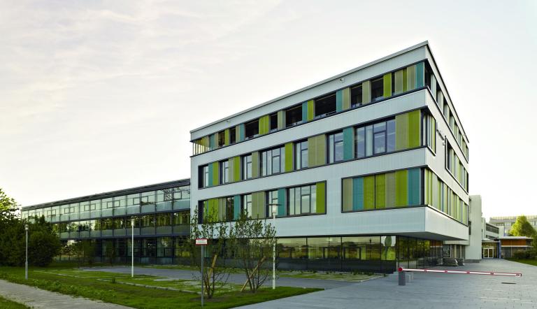Fraunhofer-Institut für Angewandte Polymerforschung IAP in Potsdam-Golm (© Fraunhofer IAP,